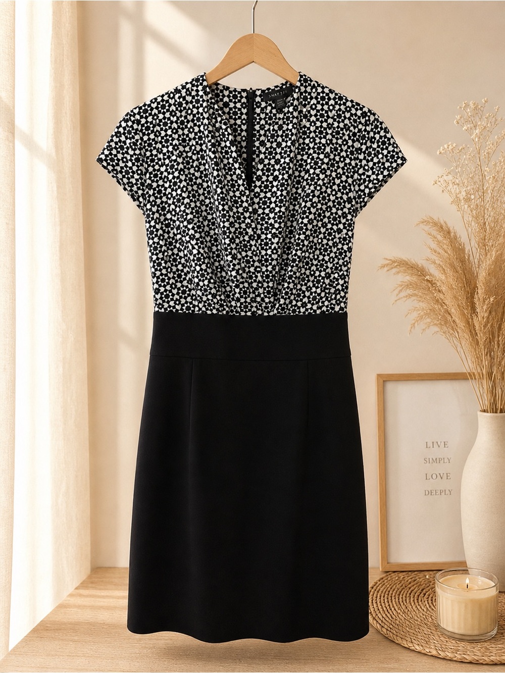 Suzy Shier Black and White Floral Cap Sleeve Midi Dress